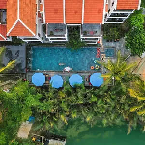 Riverside & 4*, Hoi An Vietnam